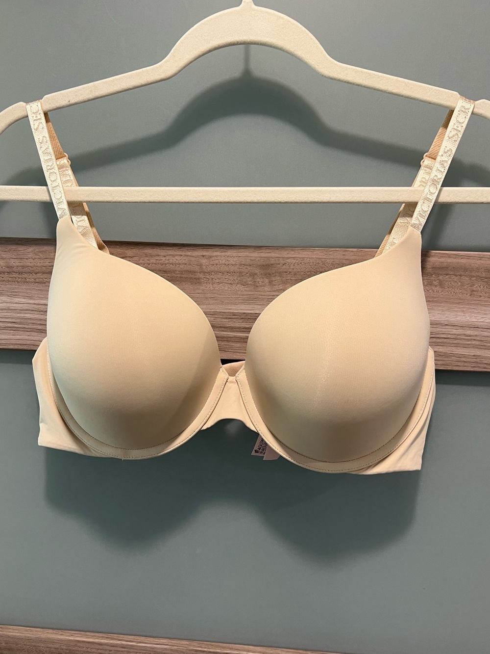 Victoria's Secret | T-Shirt Push-Up Full Coverage 38C